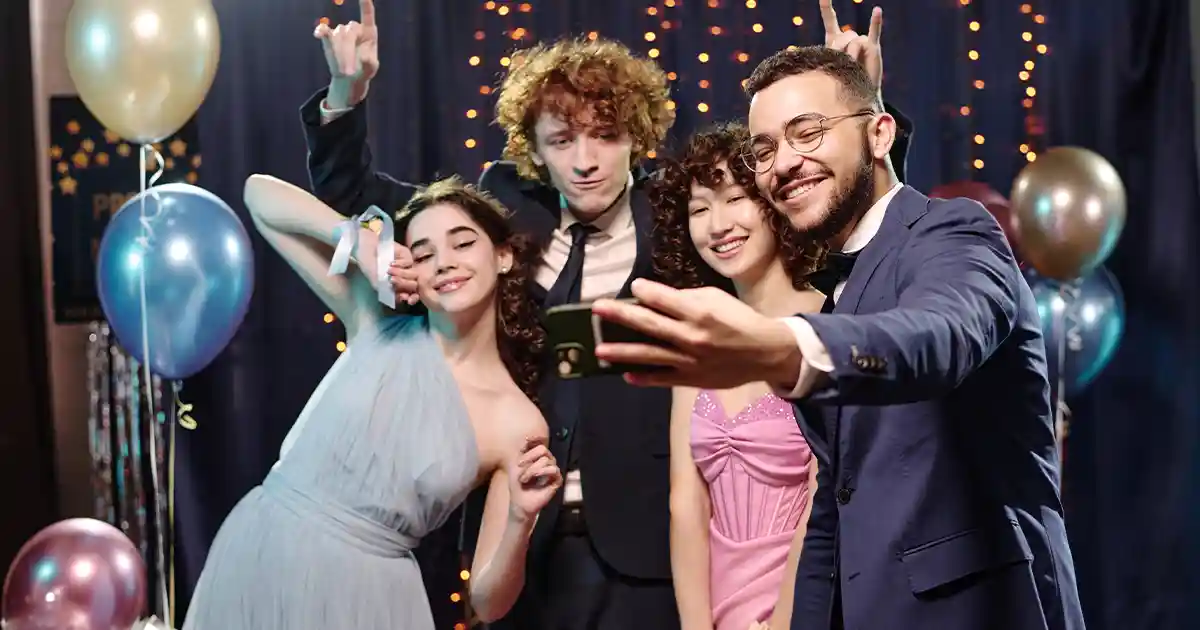 Prima balloon arch in school colors with gold accents for a graduation party